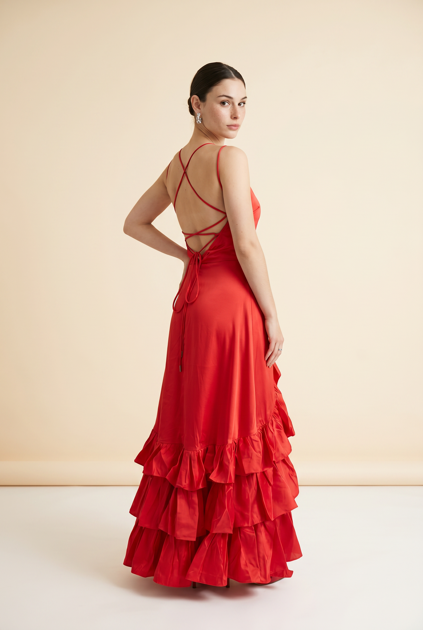 VESTIDO OLANES ROJO Y NEGRO