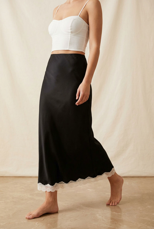 FALDA SATIN CON ENCAJE