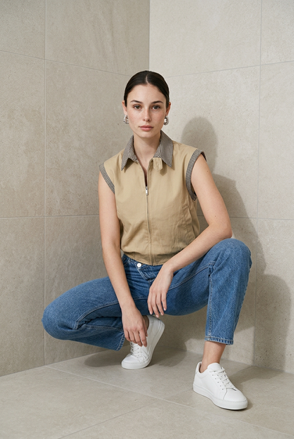 CHALECO BEIGE CUELLO