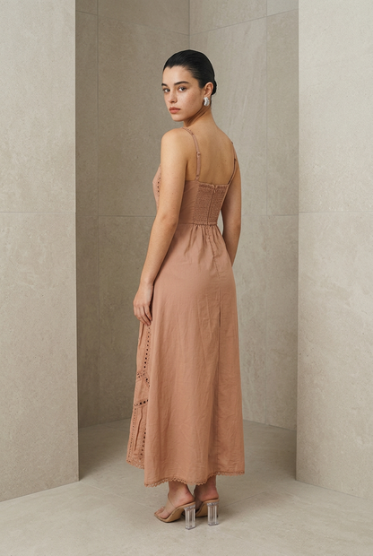 VESTIDO MIDI COPA CUT OUT