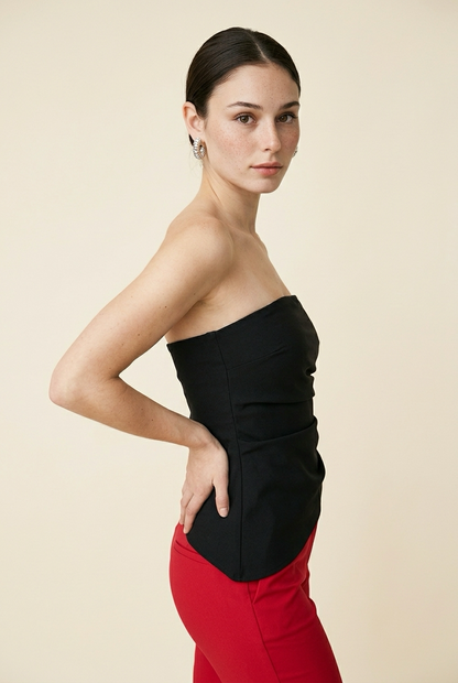 BLUSA STRAPLESS NEGRA